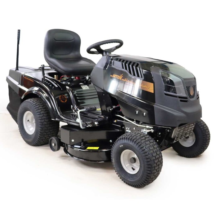 BLACK-EDITION-Rasentraktor-220-105-Twin-H-1.jpg