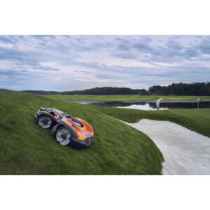HUSQVARNA-Automower®-535-AWD-5.jpg